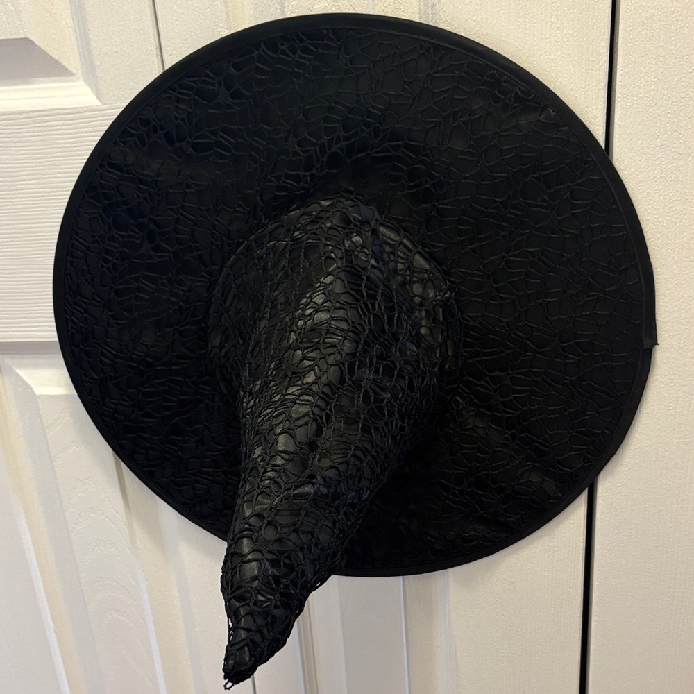 Black Witch Hat